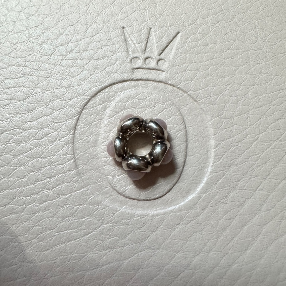 Genuine retired Pandora pink opal cabochon - Picture 3 of 4